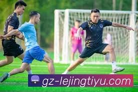 贝利1958年世界杯夺冠球衣拍卖引发全球关注